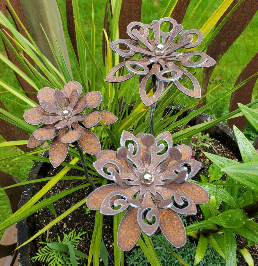 Winfield Designs Rusted Wild Flowers Metal Art - Wind River